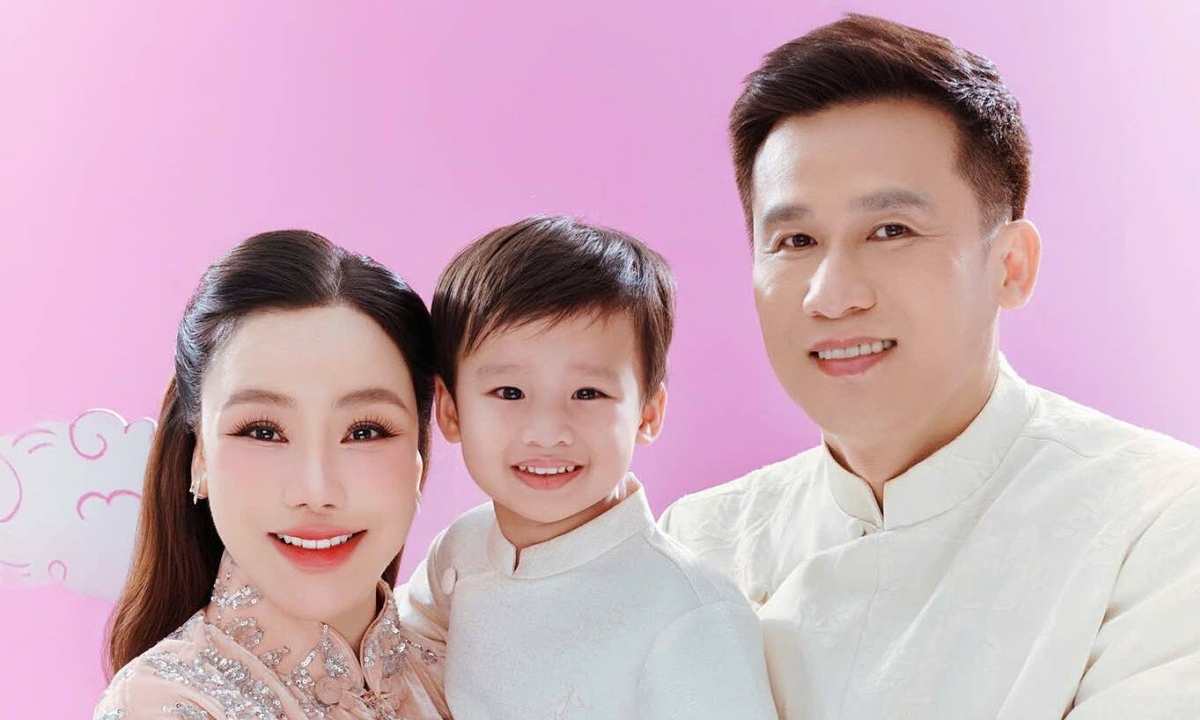 F8BET casino và câu chuyện tổ ấm hạnh phúc của Hồ Quỳnh Hương sau một năm kết hôn - hình ảnh - f8betvip.vip