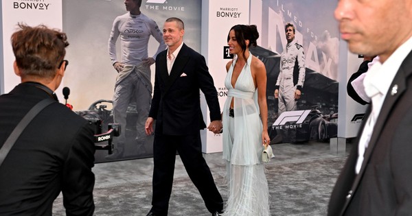 F8BET casino và câu chuyện hậu trường Brad Pitt: Khi ngôi sao Hollywood vẫn chưa hàn gắn với con riêng - hình ảnh - f8betvip.vip