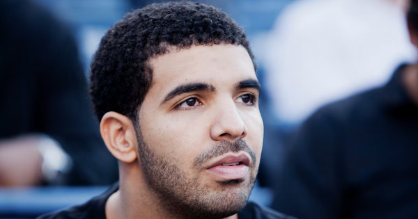 Drake xô đổ kỷ lục lịch sử của Michael Jackson - hình ảnh - f8betvip.vip Drake xô đổ kỷ lục lịch sử của Michael Jackson - hình ảnh - f8betvip.vip