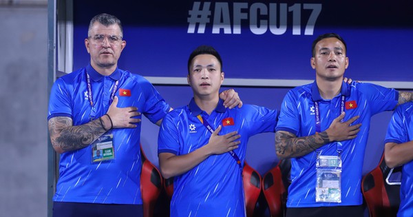 F8BET cược thể thao: HLV Roland hết hợp đồng – Rủi ro cho U.17 Việt Nam trước thềm World Cup 2026? - hình ảnh - f8betvip.vip