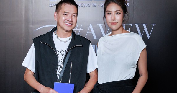 Quang Minh cùng vợ kém tuổi đi sự kiện, tiết lộ cuộc sống hôn nhân: góc nhìn mới cho người chơi Việt - hình ảnh - f8betvip.vip