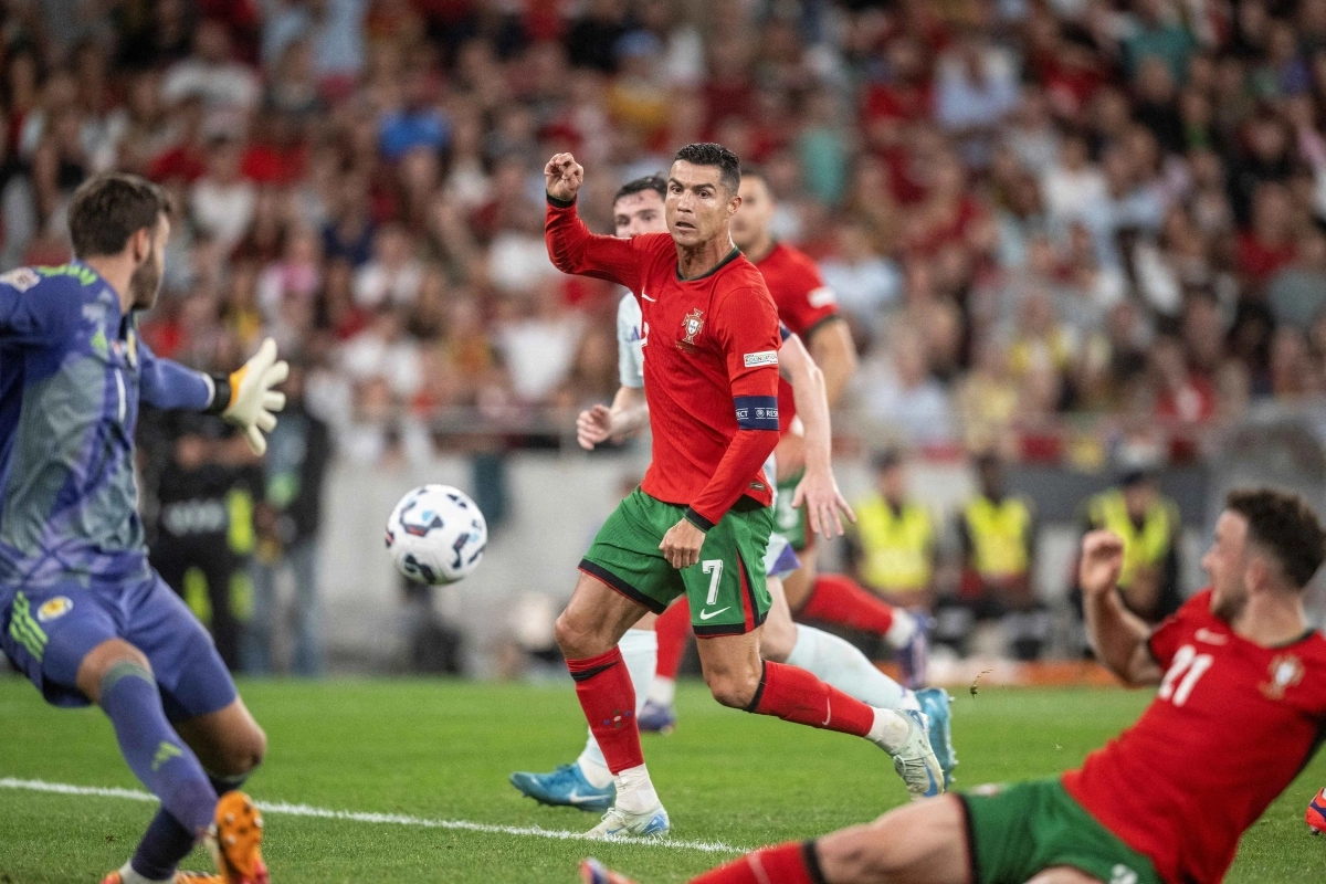 F8BET cược bóng đá