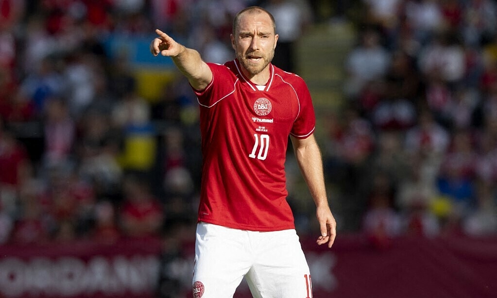 Eriksen lại đổ gục trên sân: Cú sốc cho người hâm mộ và bài học về sức khỏe trong thể thao - hình ảnh - f8betvip.vip