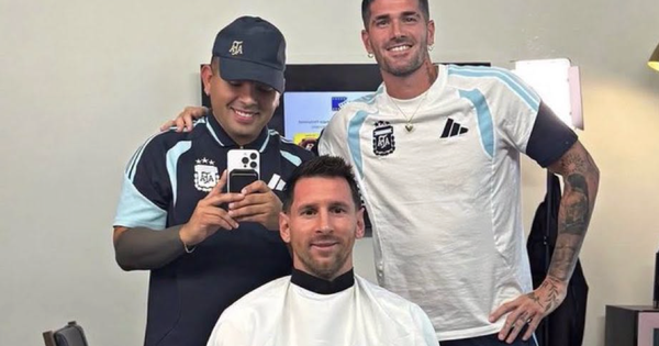 F8BET cược thể thao: Rodrigo De Paul ‘bám càng’ Messi đến tiệm cắt tóc trước đại chiến Argentina – Áo - hình ảnh - f8betvip.vip