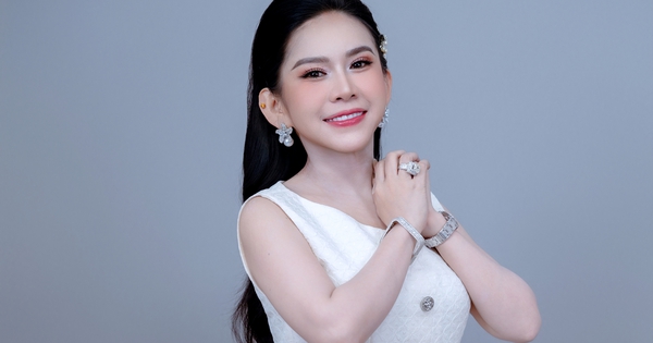 Nhà cái không chặn và đam mê cải lương của nghệ sĩ Bình Tinh ở tuổi 40 - hình ảnh - f8betvip.vip