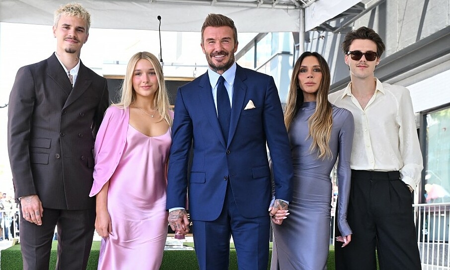 Nhà cái cá cược số 1 F8BET đồng hành cùng tin tức giải trí: David Beckham nhận sao trên Đại lộ Danh vọng - hình ảnh - f8betvip.vip