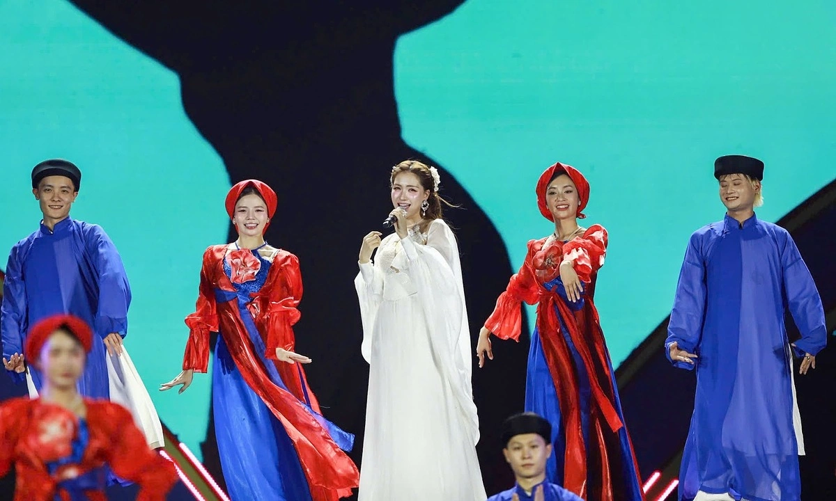 F8BET đồng hành cùng dàn sao trẻ khuấy động concert Thanh xuân - hình ảnh - f8betvip.vip