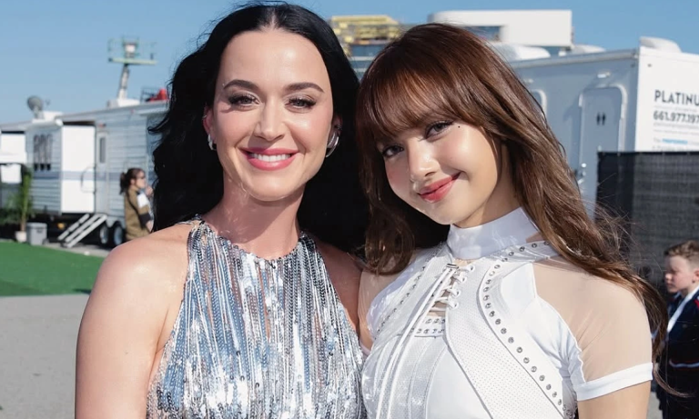katy-perry-with-lisa-jpg-17814-8778-1445-1781432500 - katy-perry-with-lisa-jpg-17814-8778-1445-1781432500 - f8betvip.vip