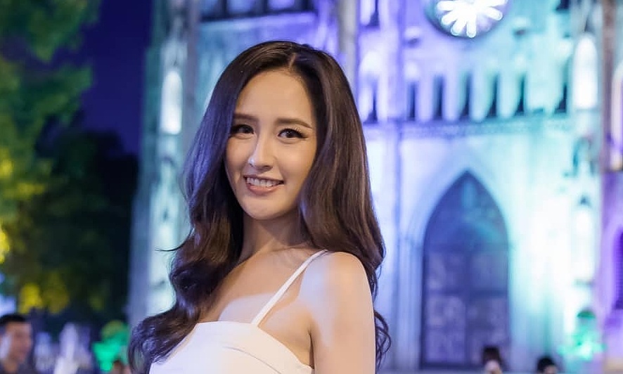 Thưởng tân thủ F8BET và phong cách thời thượng của Mai Phương Thúy - hình ảnh - f8betvip.vip