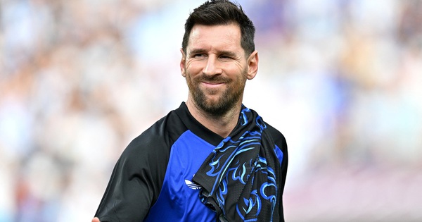 HLV Scaloni phản ứng mạnh về tin đồn liên quan Messi và Ronaldo trước thềm World Cup 2026 - hình ảnh - f8betvip.vip