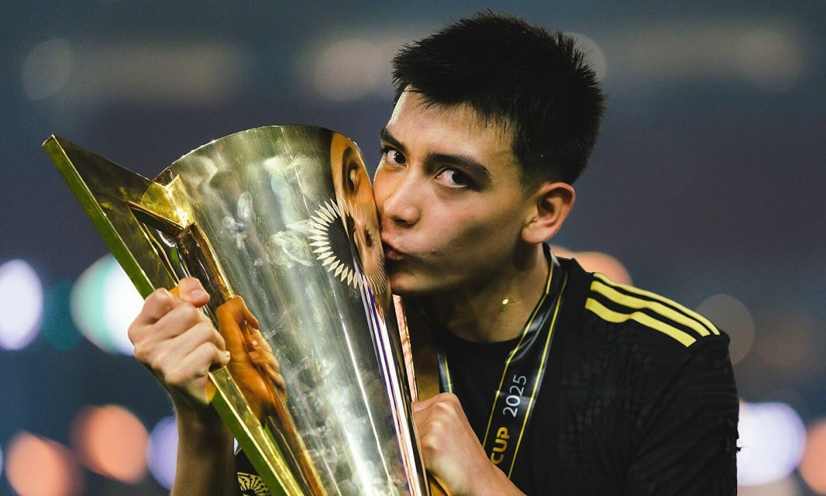 F8BET cược thể thao: Gilberto Mora – Cầu thủ 17 tuổi duy nhất tỏa sáng tại World Cup 2026 - hình ảnh - f8betvip.vip F8BET cược thể thao: Gilberto Mora – Cầu thủ 17 tuổi duy nhất tỏa sáng tại World Cup 2026 - hình ảnh - f8betvip.vip