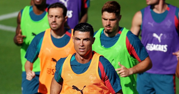F8BET baccarat: Ronaldo khởi động chiến dịch World Cup, Messi đã sẵn sàng - hình ảnh - f8betvip.vip