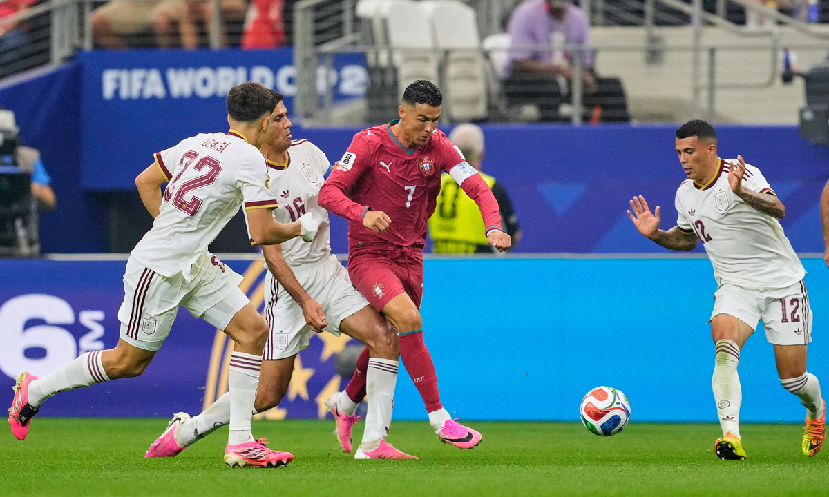 F8BET cược bóng đá: Ronaldo nhận điểm thấp nhất trận thua Tây Ban Nha tại World Cup 2026 - hình ảnh - f8betvip.vip